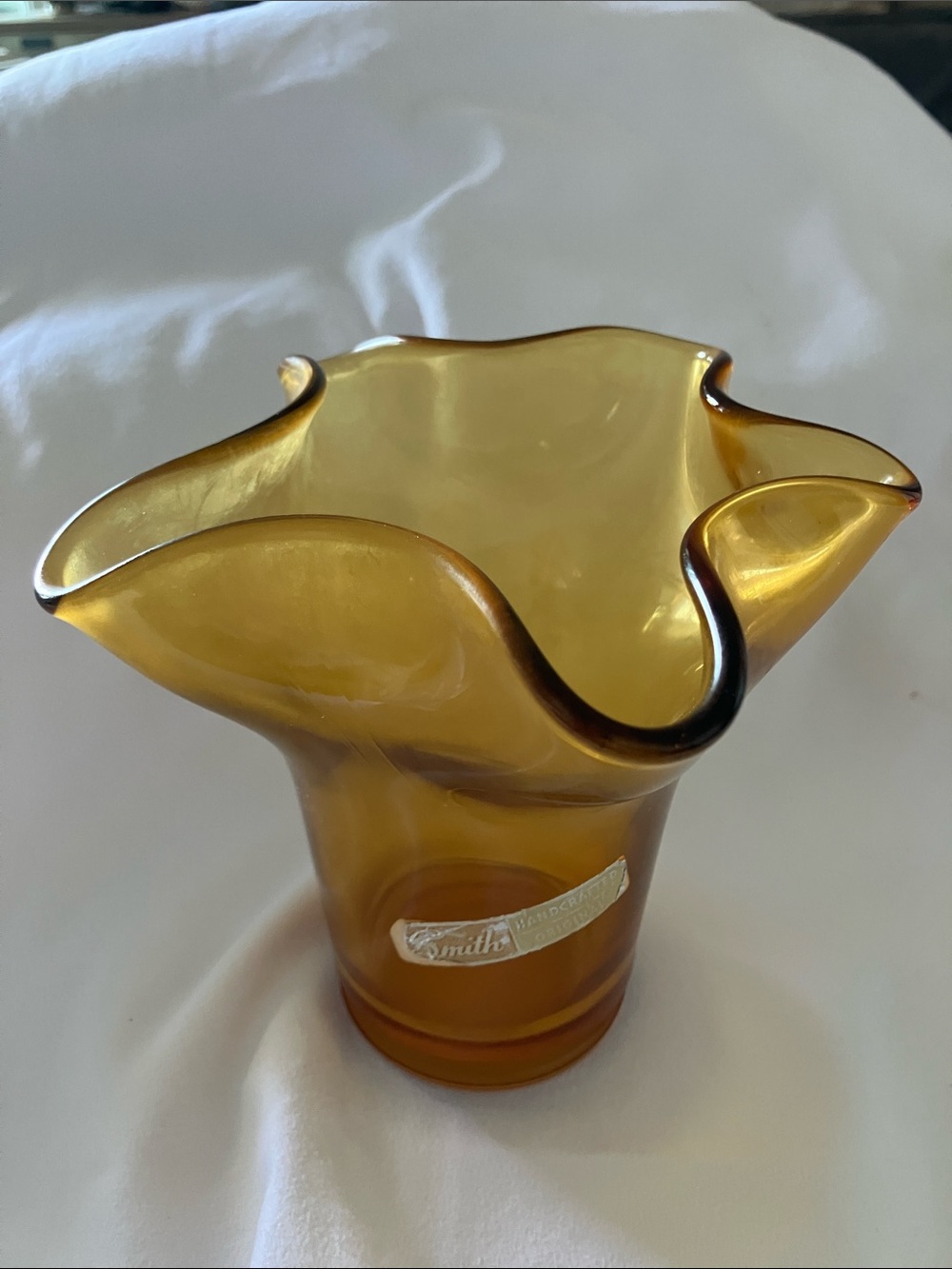L.E.Smith Amber Ruffled Art Glass Vase